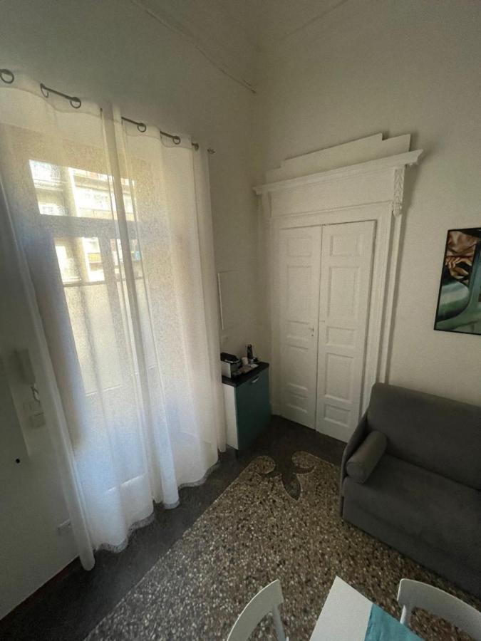 Centralissimo Appartamento Su Due Livelli 1 Turín Exterior foto